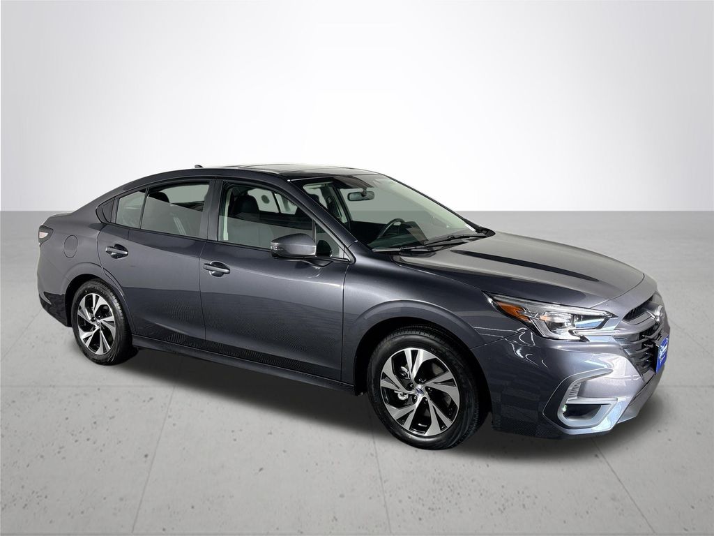 2025 Subaru Legacy Premium photo 4