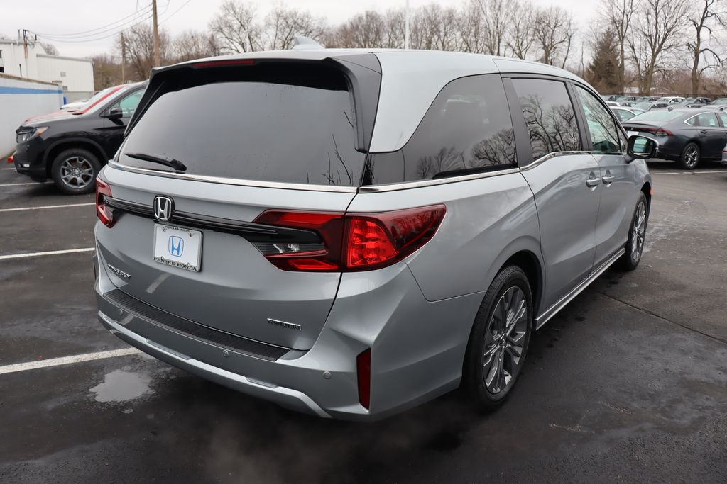 2025 Honda Odyssey Touring 5