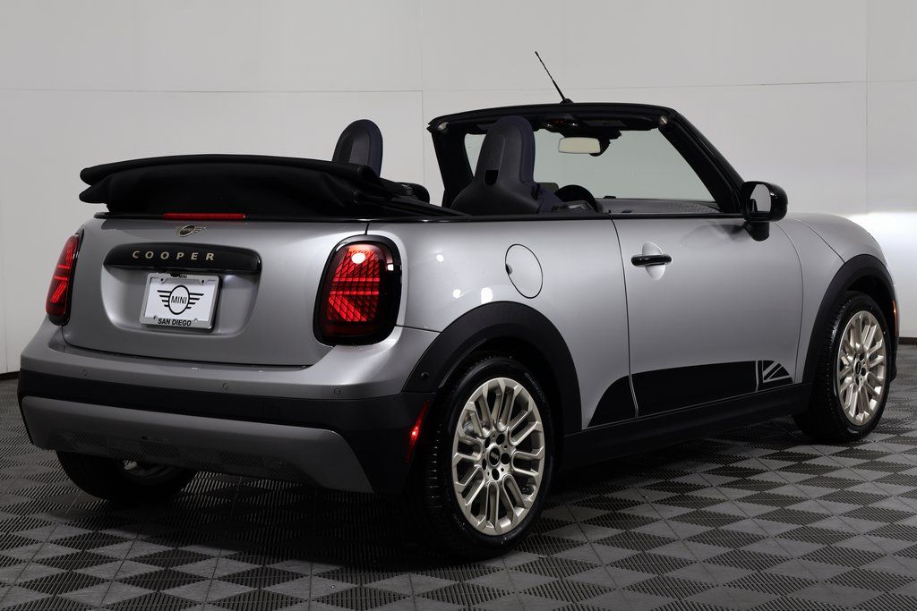 Thumbnail: 2026 MINI Cooper - 3