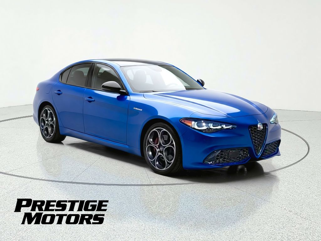 Misano Blue Metallic 2024 Alfa Romeo Giulia Sedan All-Wheel Drive 8-Speed Automatic