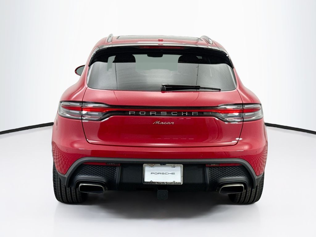 Thumbnail: 2026 Porsche Macan - 6