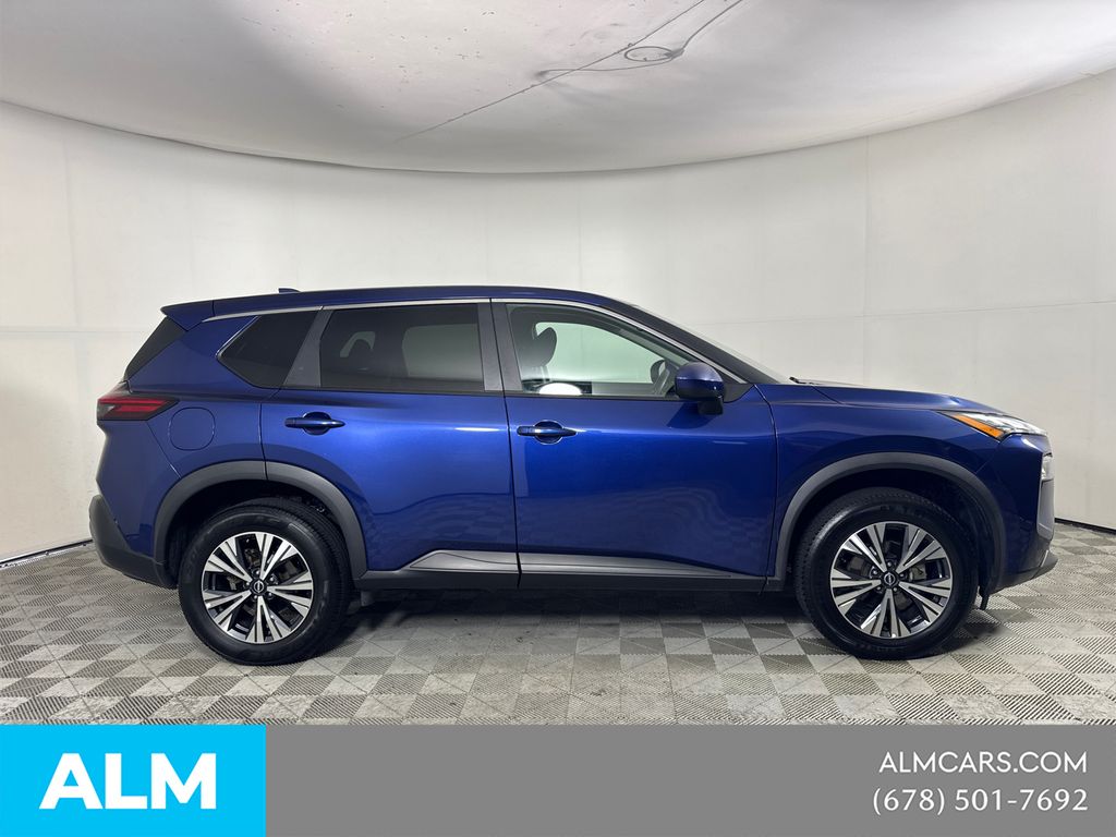 Used 2023 Blue Nissan SV image 4