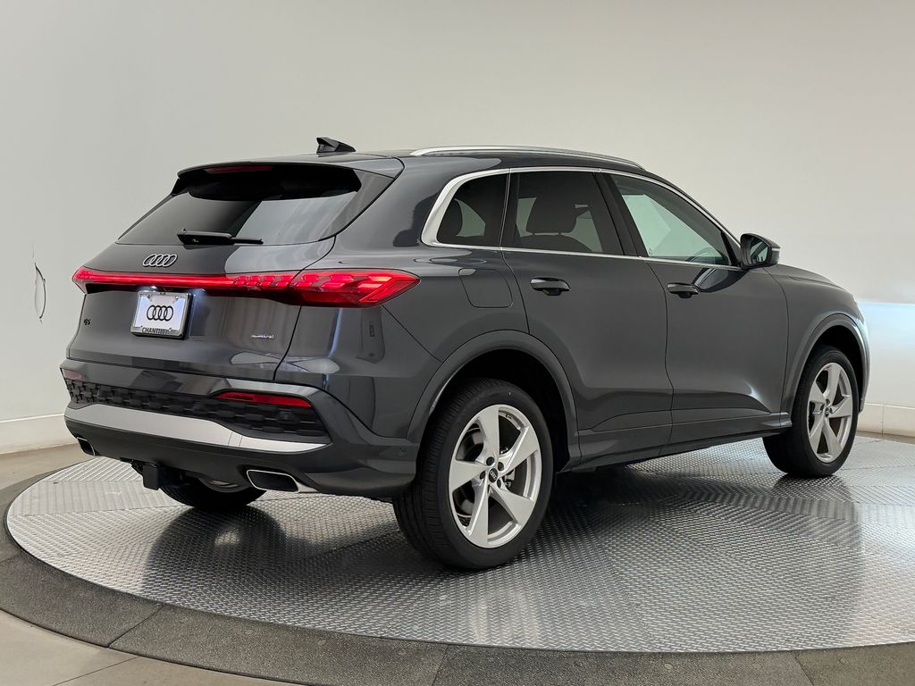 Thumbnail: 2026 Audi Q5 - 8