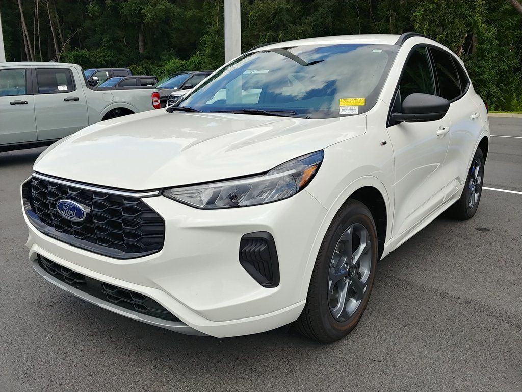 2024 Ford Escape Hybrid ST-Line