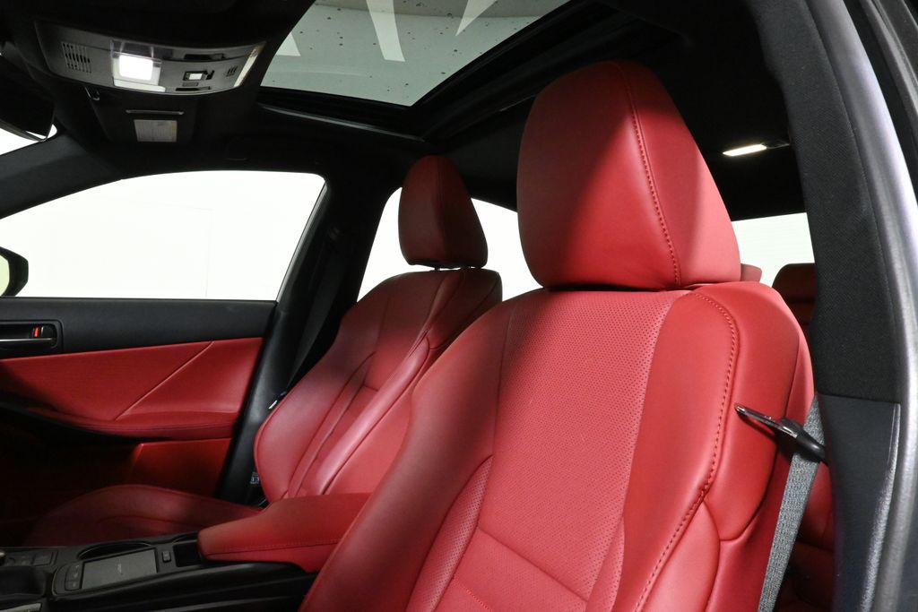 Thumbnail: 2023 Lexus IS - 4