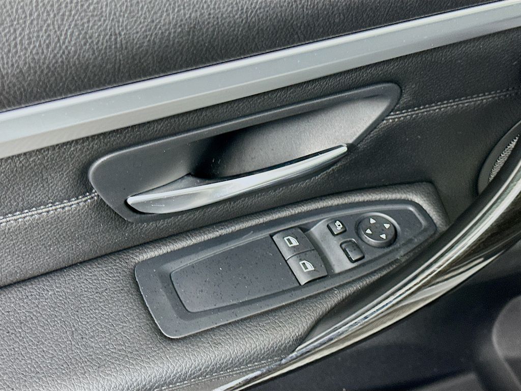 Thumbnail: 2017 BMW 4 Series - 18