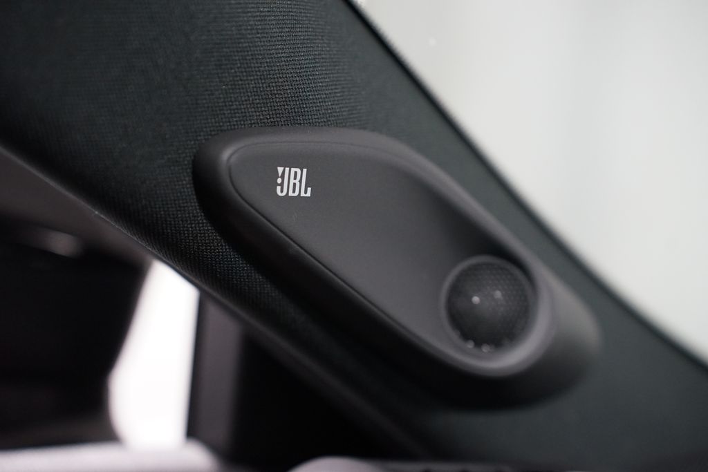 Thumbnail: 2025 Toyota Crown - 26