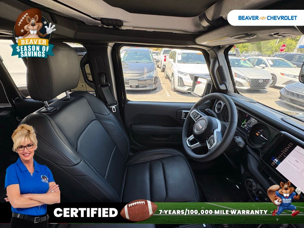 Used 2024 Jeep Wrangler SUV