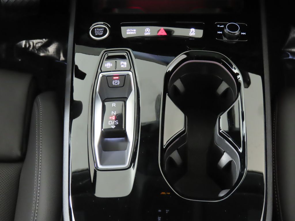 Thumbnail: 2025 Audi A5 - 21