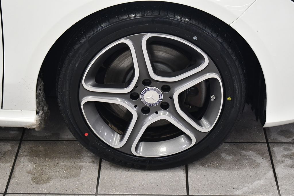 Thumbnail: 2014 Mercedes-Benz CLA - 11