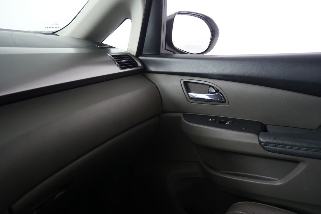 Thumbnail: 2017 Honda Odyssey - 30
