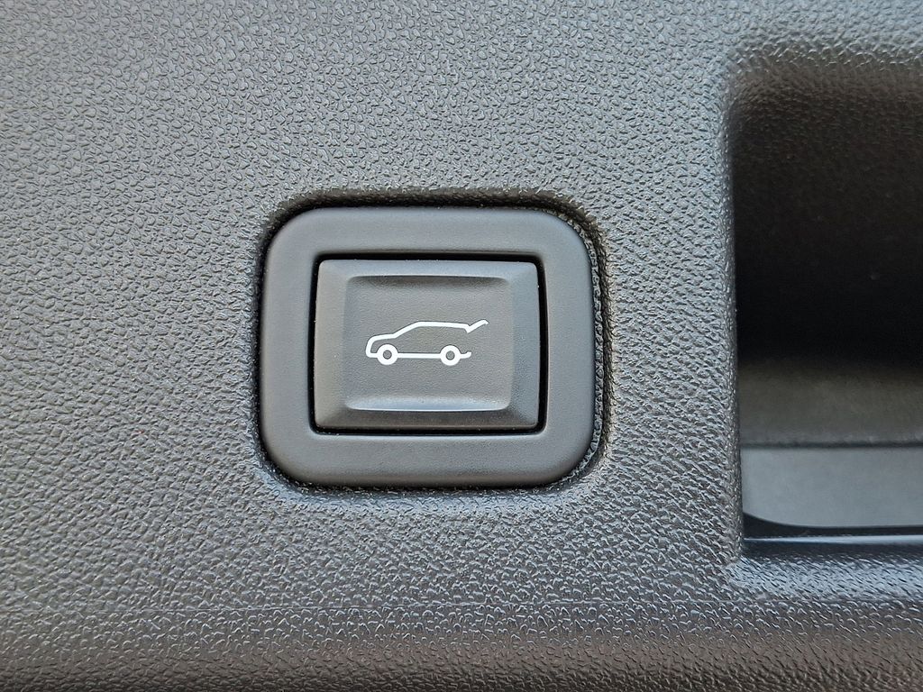 2023 Chevrolet Equinox LT Black at Klick Lewis Buick Chevrolet