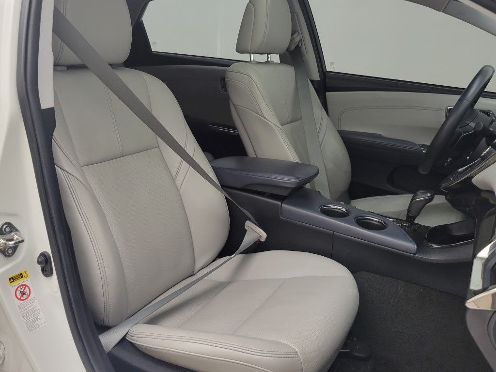 Thumbnail: 2014 Toyota Avalon - 12