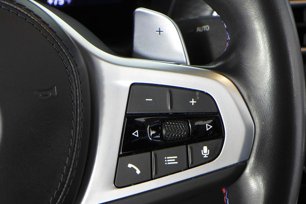 Thumbnail: 2023 BMW X4 - 17