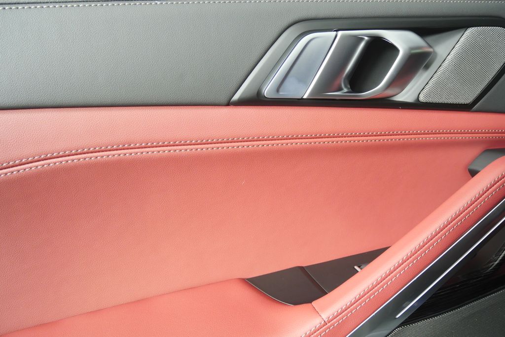 Thumbnail: 2026 BMW X6 - 14