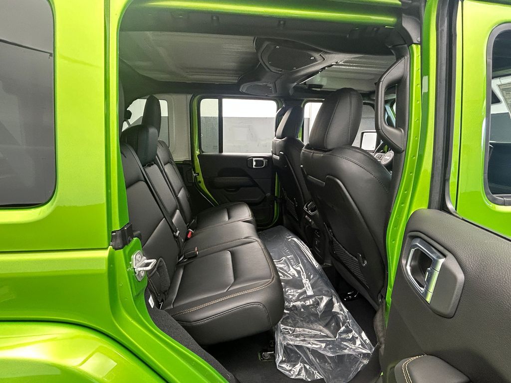 New 2026 Mojito Clearcoat Jeep Sahara image 28