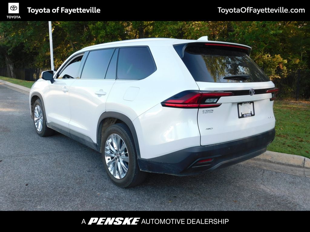 Thumbnail: 2025 Toyota Grand Highlander - 3