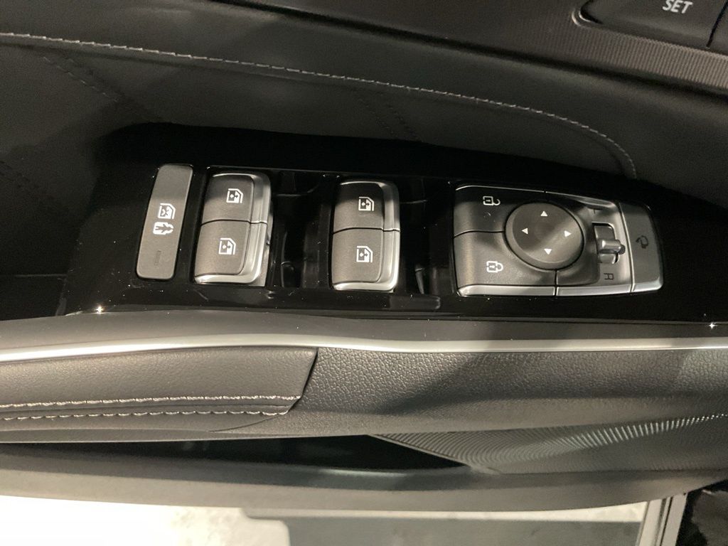 New 2026 Black Kia SX Prestige image 9