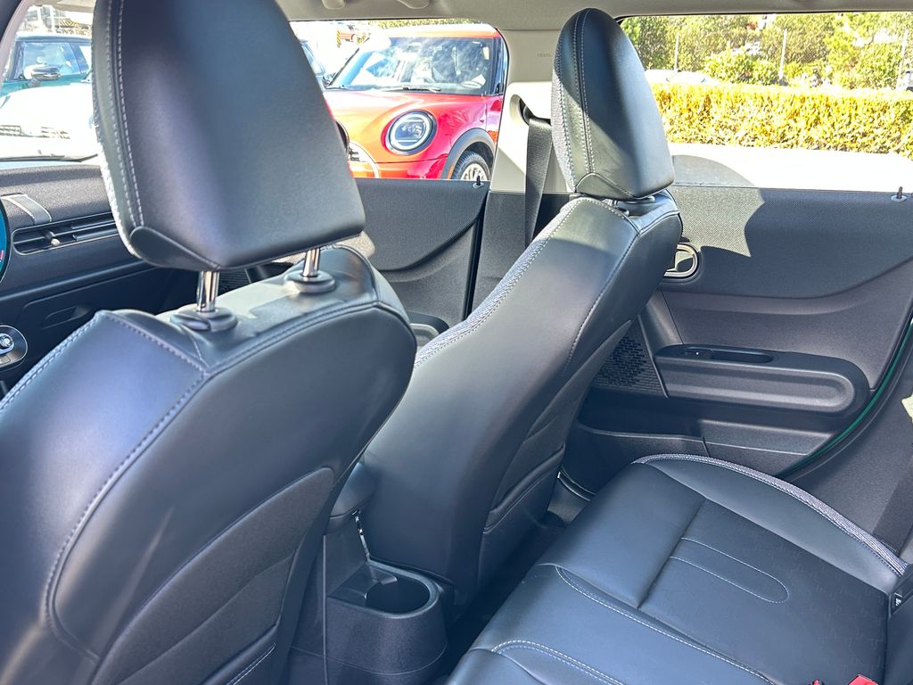 Thumbnail: 2025 MINI Cooper - 30