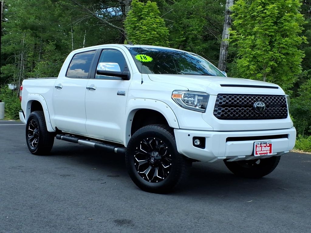Super White 2018 Toyota Tundra Pickup Truck Four-Wheel Drive 6-Speed Automatic Overdrive