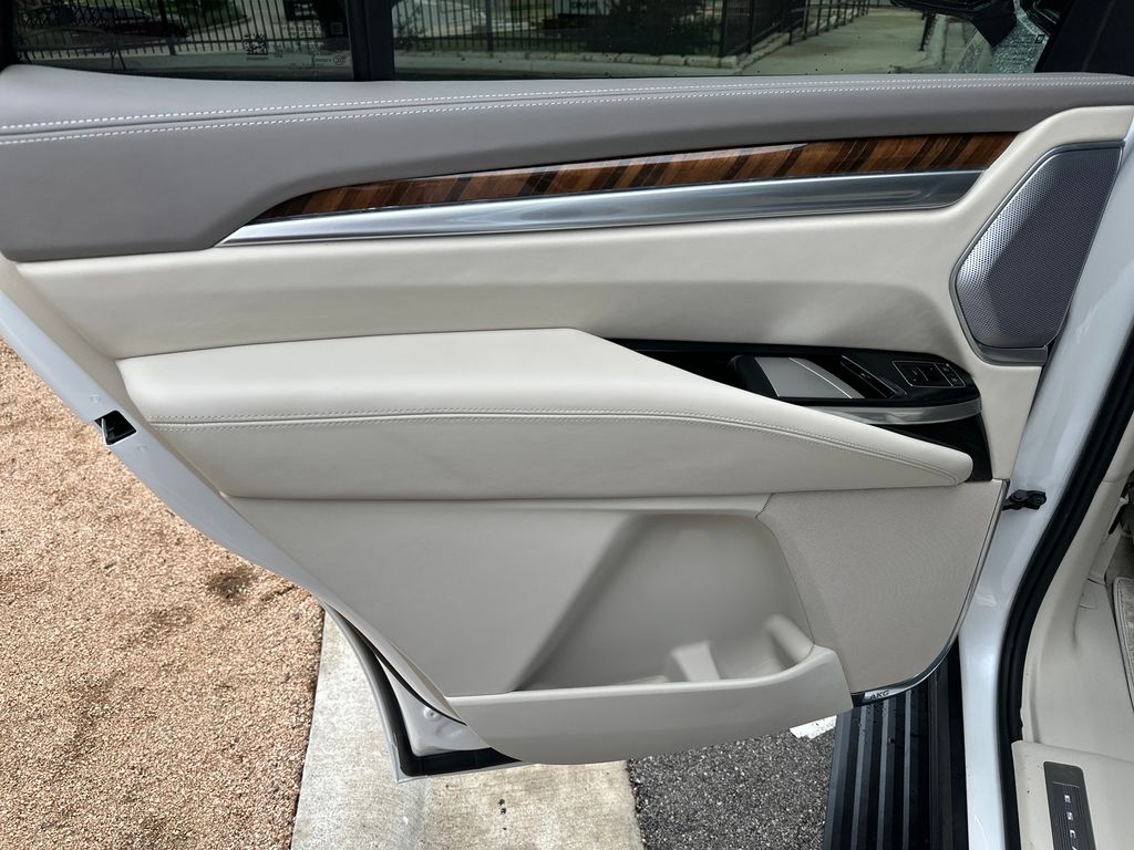 Used Car 2025 Cadillac Escalade  Sport Platinum For Sale Under $120,000 In Austin, Texas