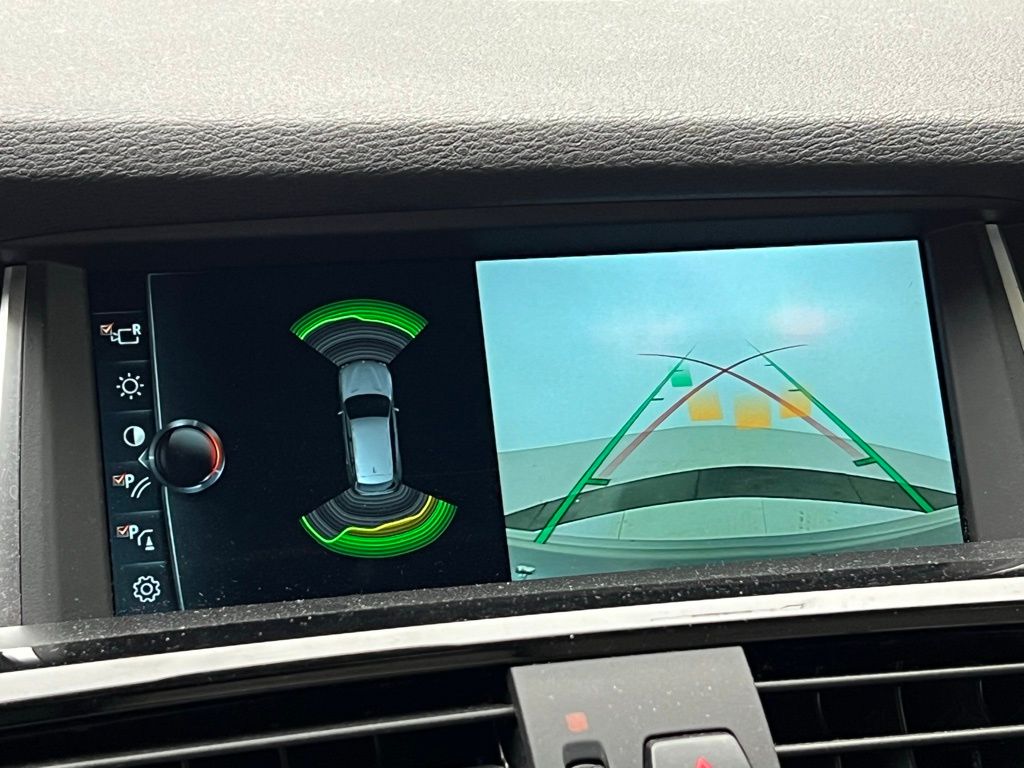 Thumbnail: 2017 BMW X3 - 16