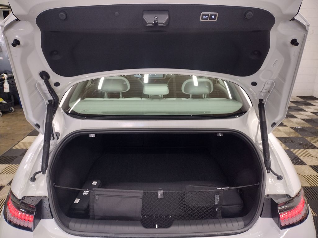 2025 Hyundai IONIQ 6 SEL