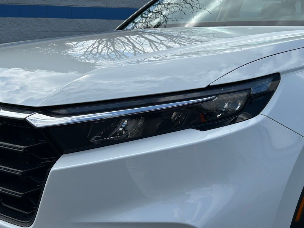 2023 Honda CR-V LX 9