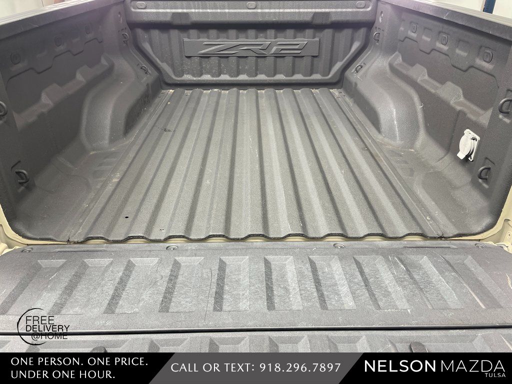 Used 2023 Beige Chevrolet ZR2 image 39