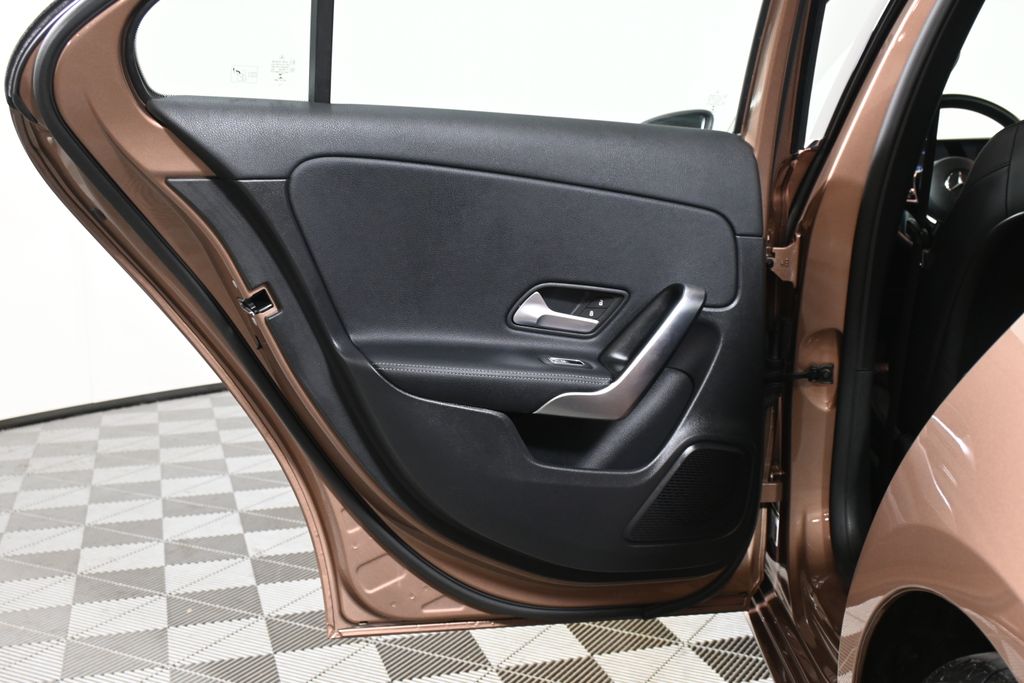 Thumbnail: 2022 Mercedes-Benz A-Class - 31