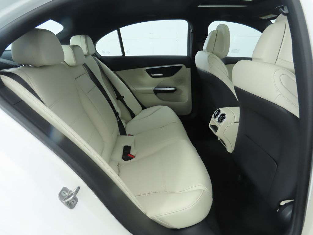Thumbnail: 2025 Mercedes-Benz C-Class - 22