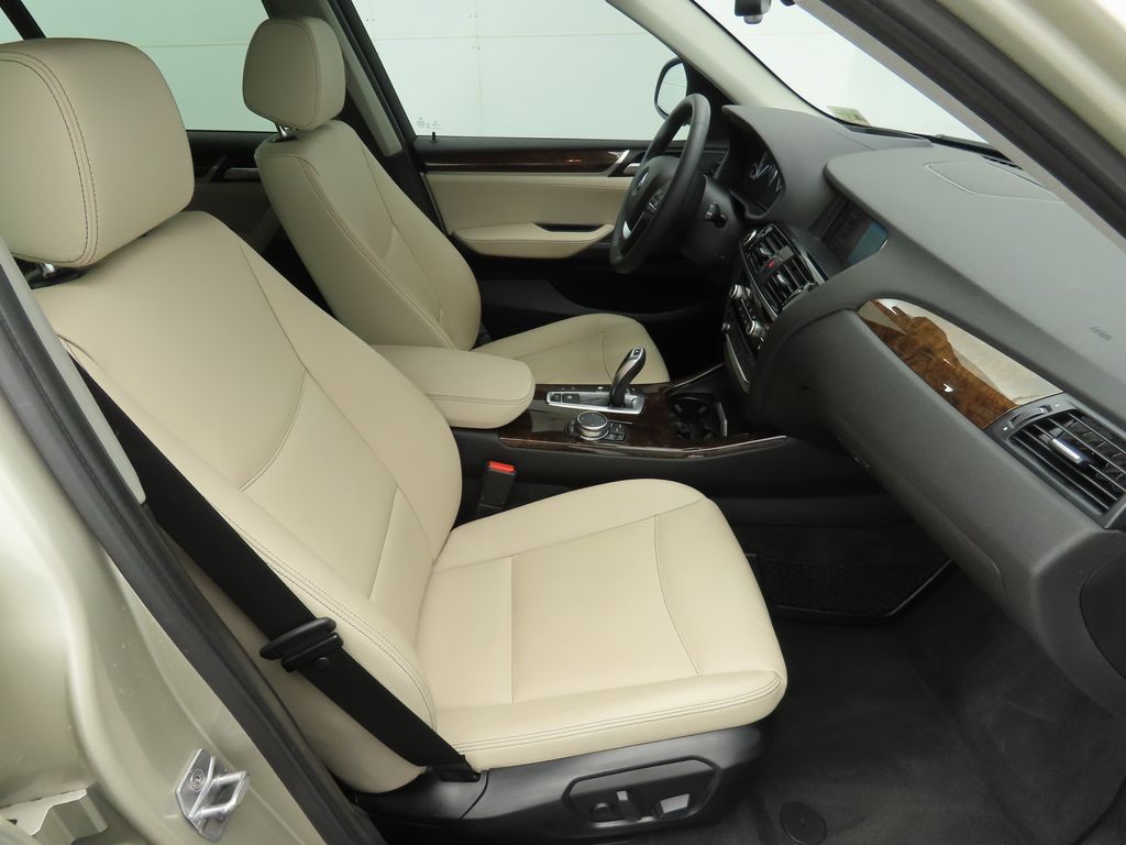 Thumbnail: 2016 BMW X3 - 20