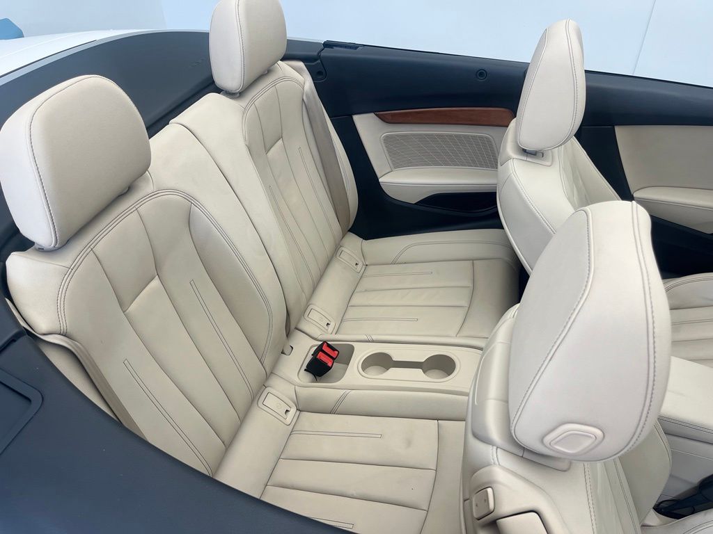 Thumbnail: 2021 Audi A5 - 6