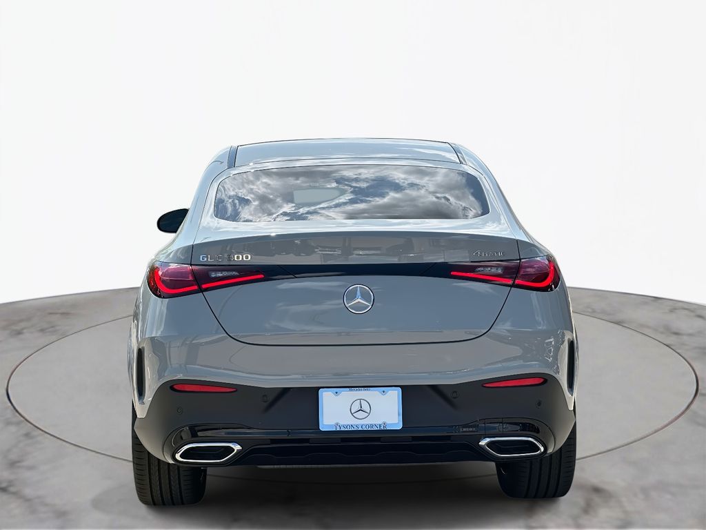 2025 Mercedes-Benz GLC 300 5