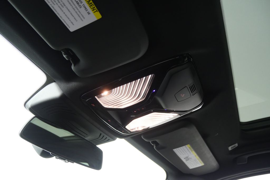 Thumbnail: 2024 BMW X3 - 24
