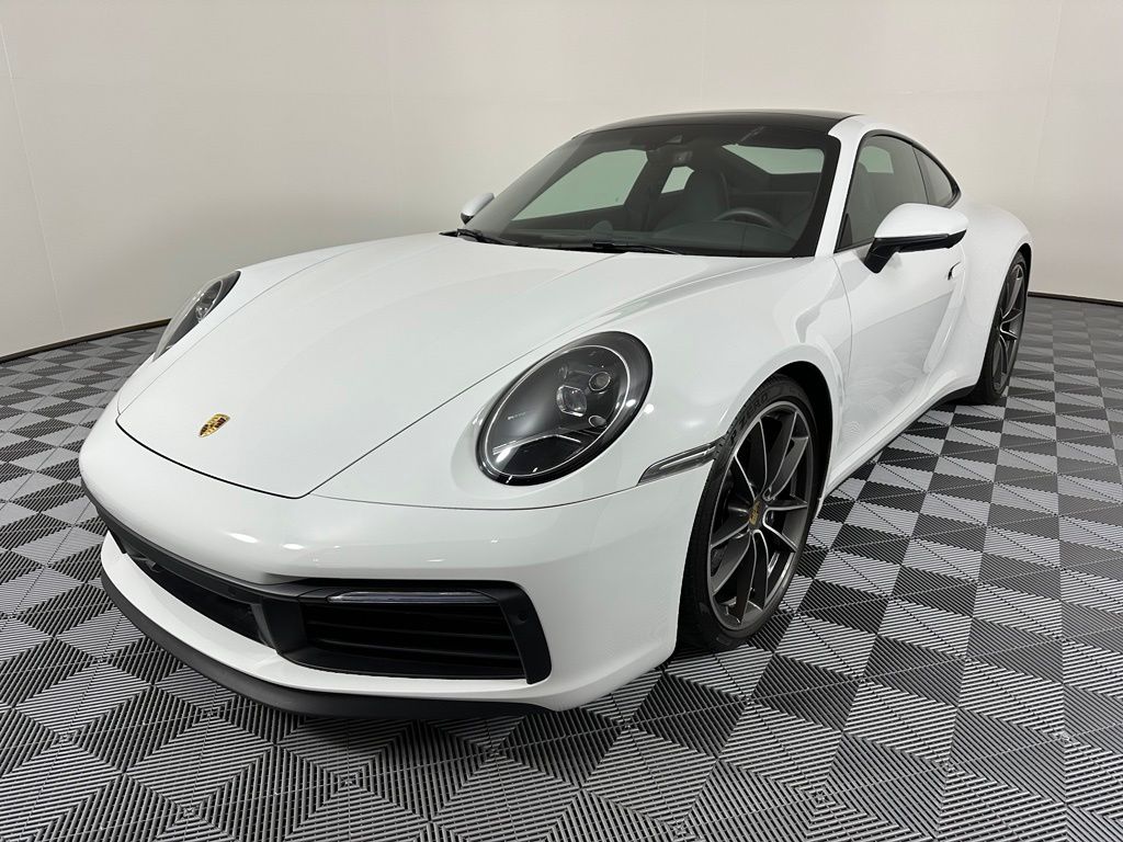 Thumbnail: 2020 Porsche 911 - 7