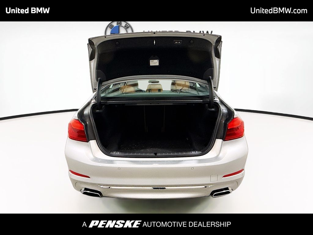 Thumbnail: 2020 BMW 5 Series - 14