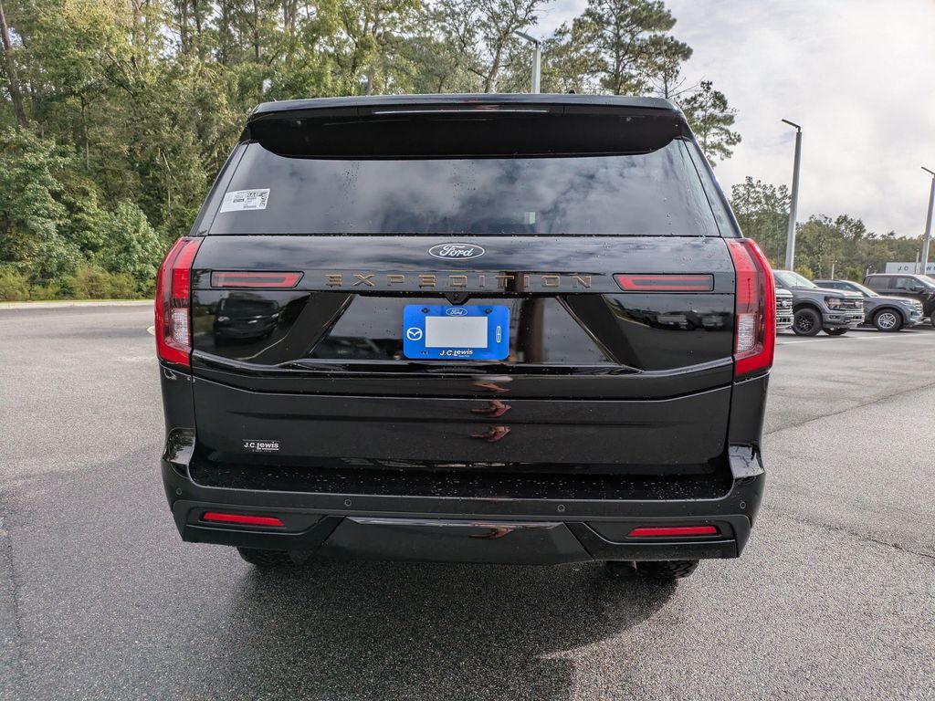 2025 Ford Expedition Tremor