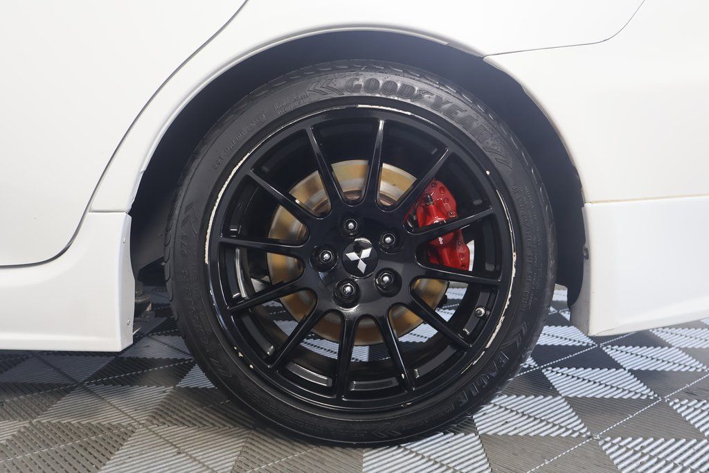 Thumbnail: 2015 Mitsubishi Lancer - 16