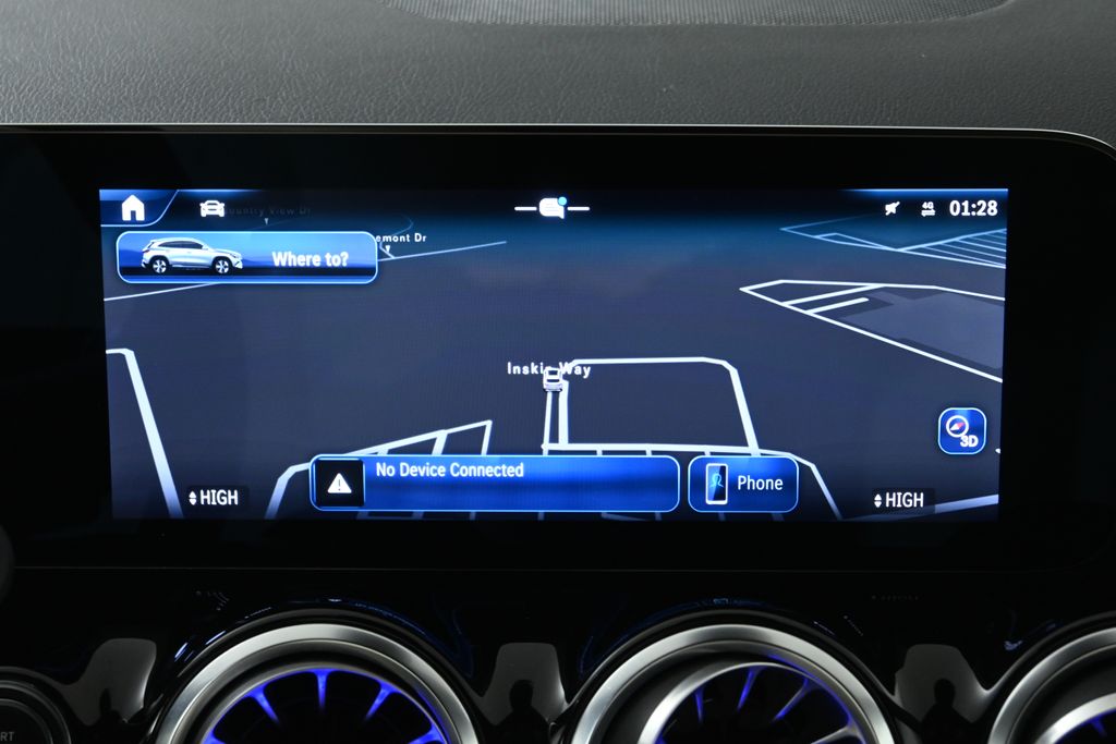 Thumbnail: 2025 Mercedes-Benz GLA - 22