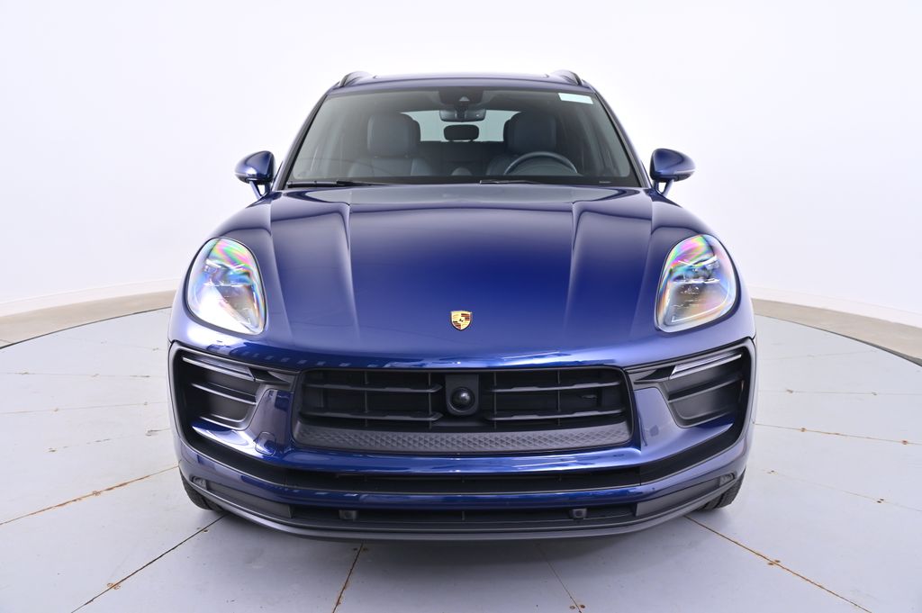 2024 Porsche Macan  10