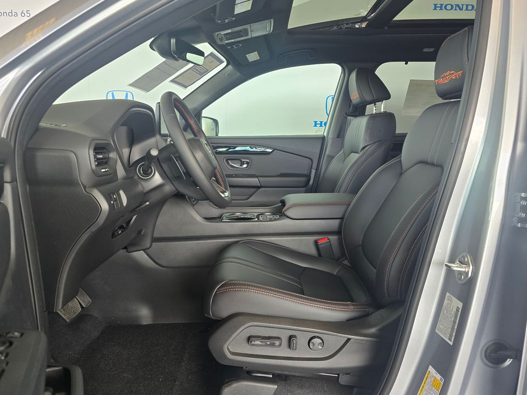 Thumbnail: 2026 Honda Pilot - 10