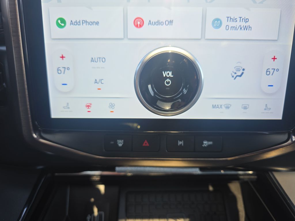 Certified Used 2025 Black Ford Lariat image 34