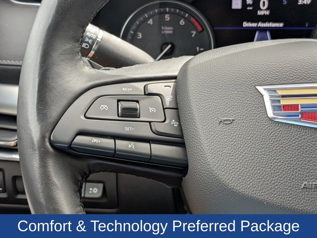2019 Cadillac XT4 Premium Luxury