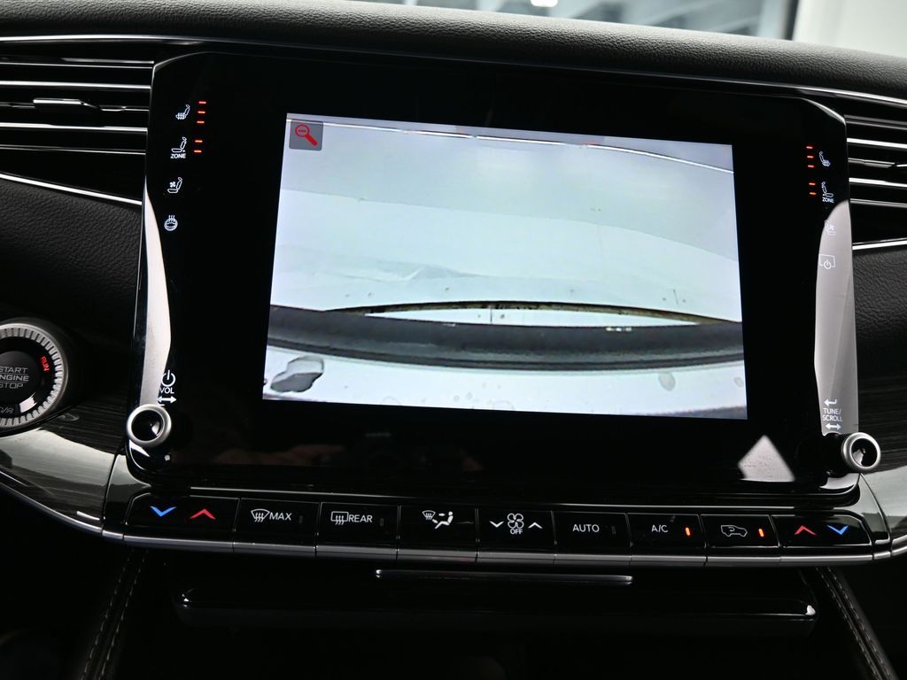 Used 2022 Baltic Gray Metallic Clearcoat Jeep Series II image 21