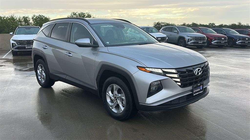 2023 Hyundai Tucson SEL Silver at Community Toyota