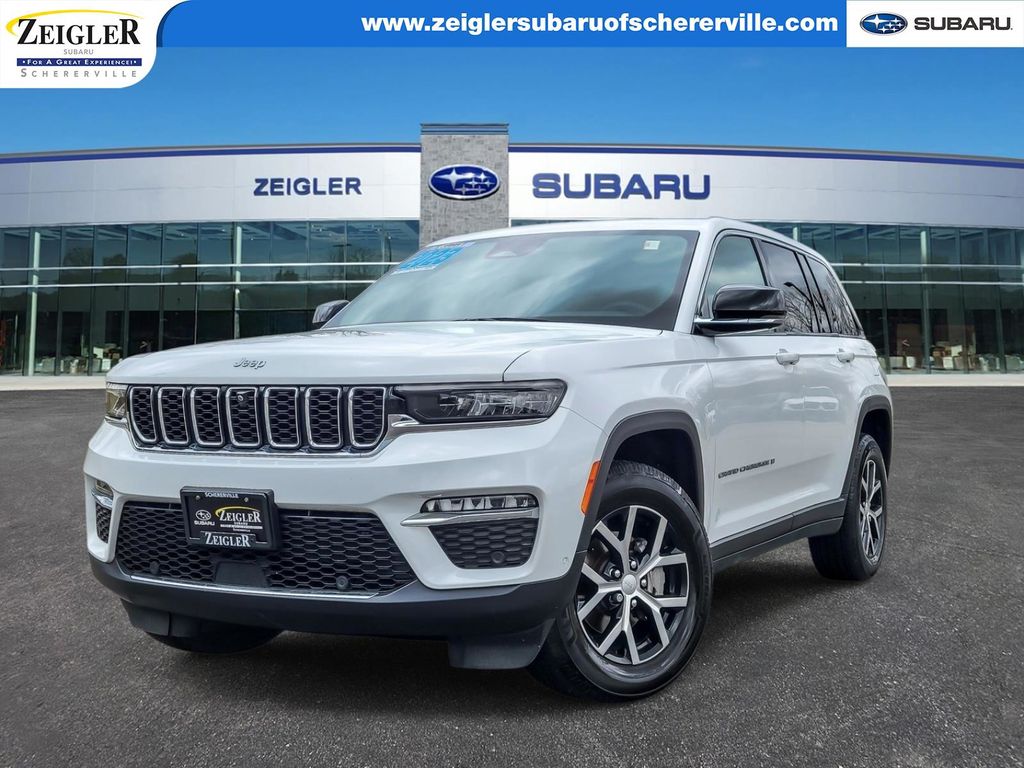 Bright White Clearcoat 2023 Jeep Grand Cherokee Limited 4WD SUV / Crossover Four-Wheel Drive 8-Speed Automatic