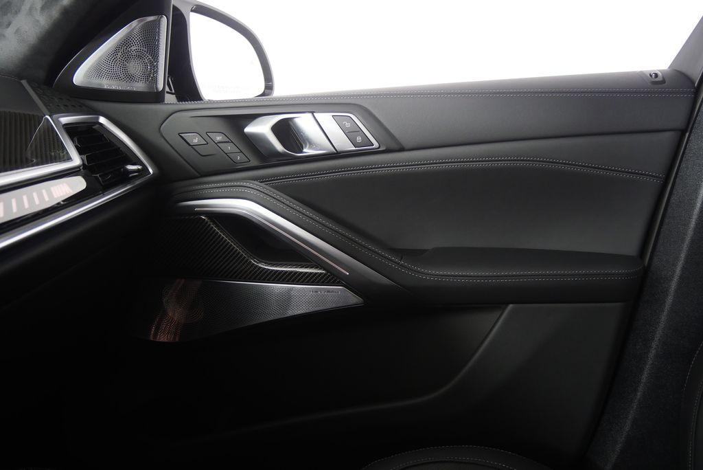 Thumbnail: 2026 BMW X6 - 26