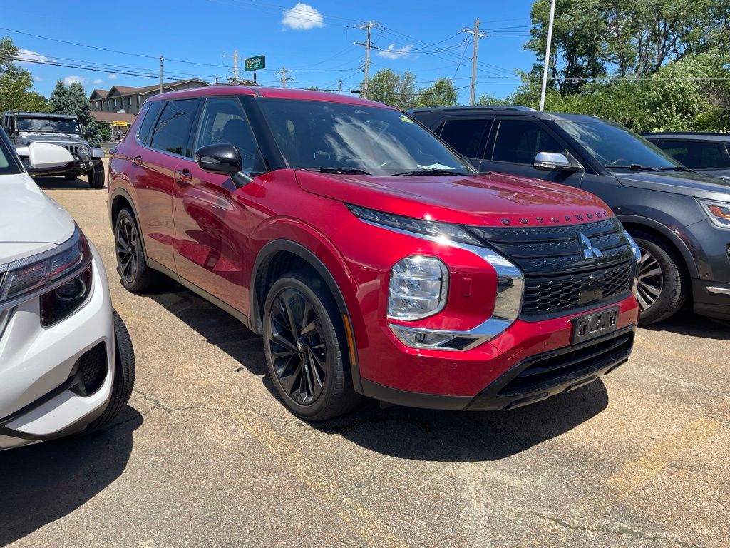 Red Diamond 2022 Mitsubishi Outlander Black Edition S-AWC SUV / Crossover All-Wheel Drive Continuously Variable Transmission