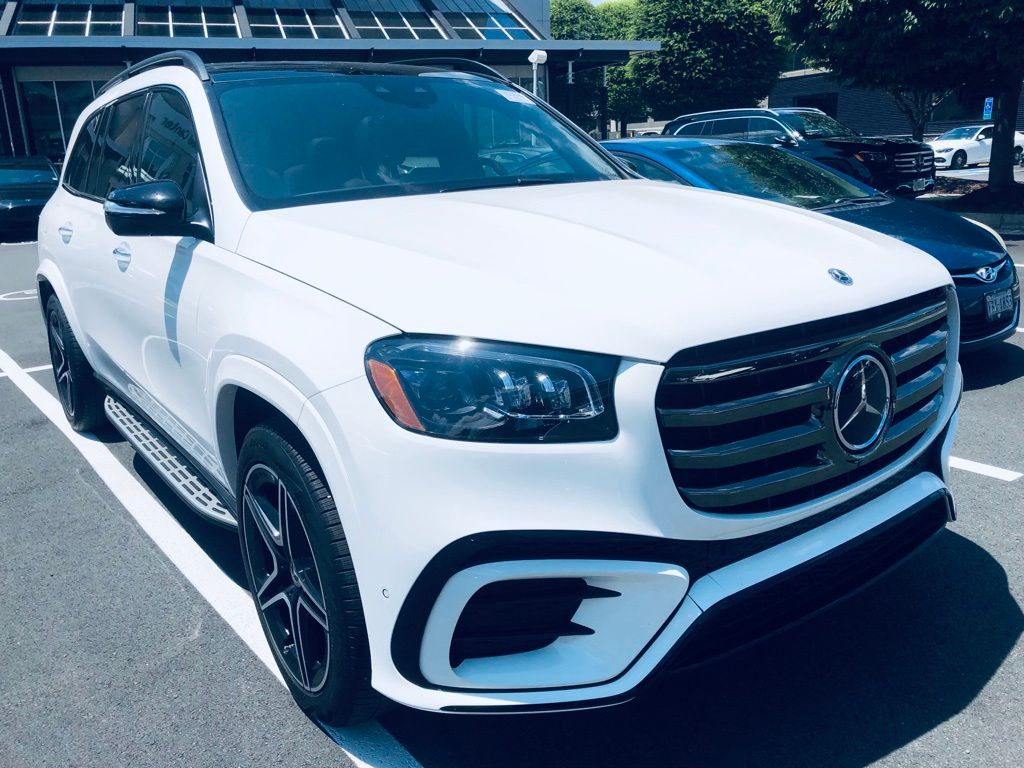 Thumbnail: 2024 Mercedes-Benz GLS - 3
